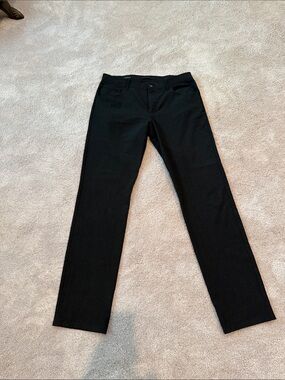 Alberto Men's Black Straight-Leg Jeans